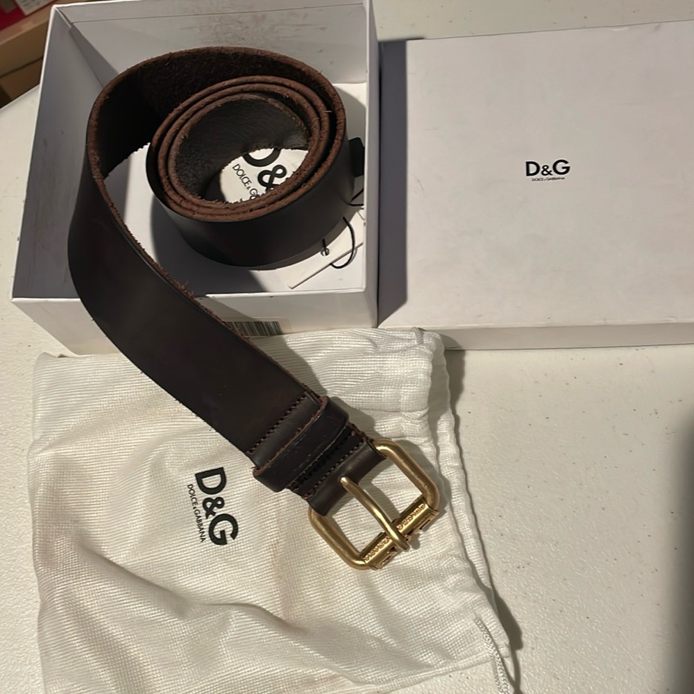 Dolce & Gabbana leather belt 38